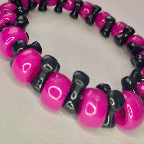 Purple Round Beads Bracelet - Picture 3 of 4